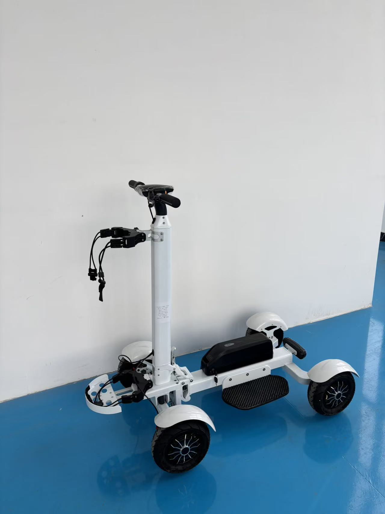 ES M12-3 Golf Scooter